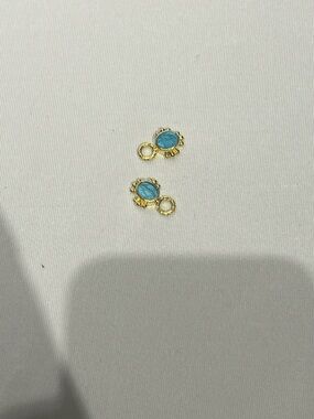 Elizabeth Locke glass intaglio Gold-Tone Blue Oval Connector Earrings Charms
